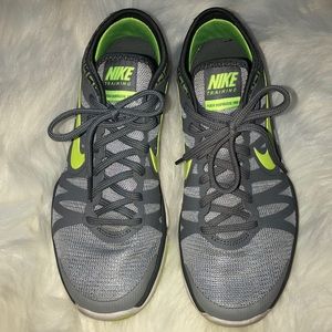 Women’s Nike shoes